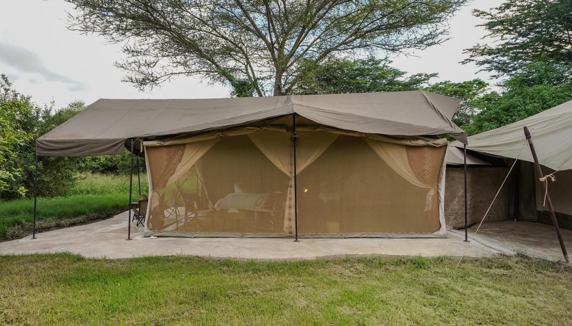 Dolly Farm & River Camp, Luxury Tents Usa River Exterior foto