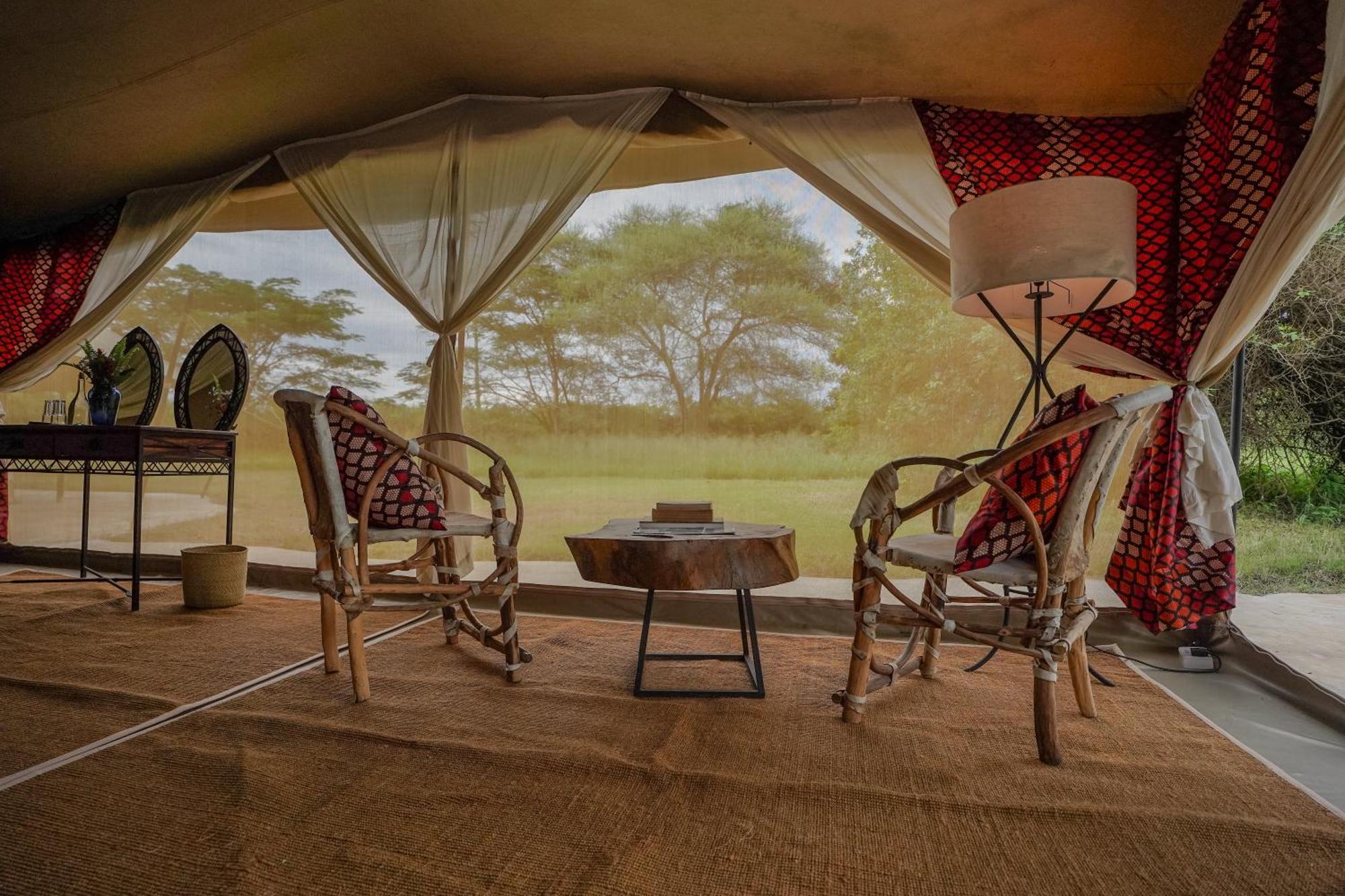 Dolly Farm & River Camp, Luxury Tents Usa River Exterior foto